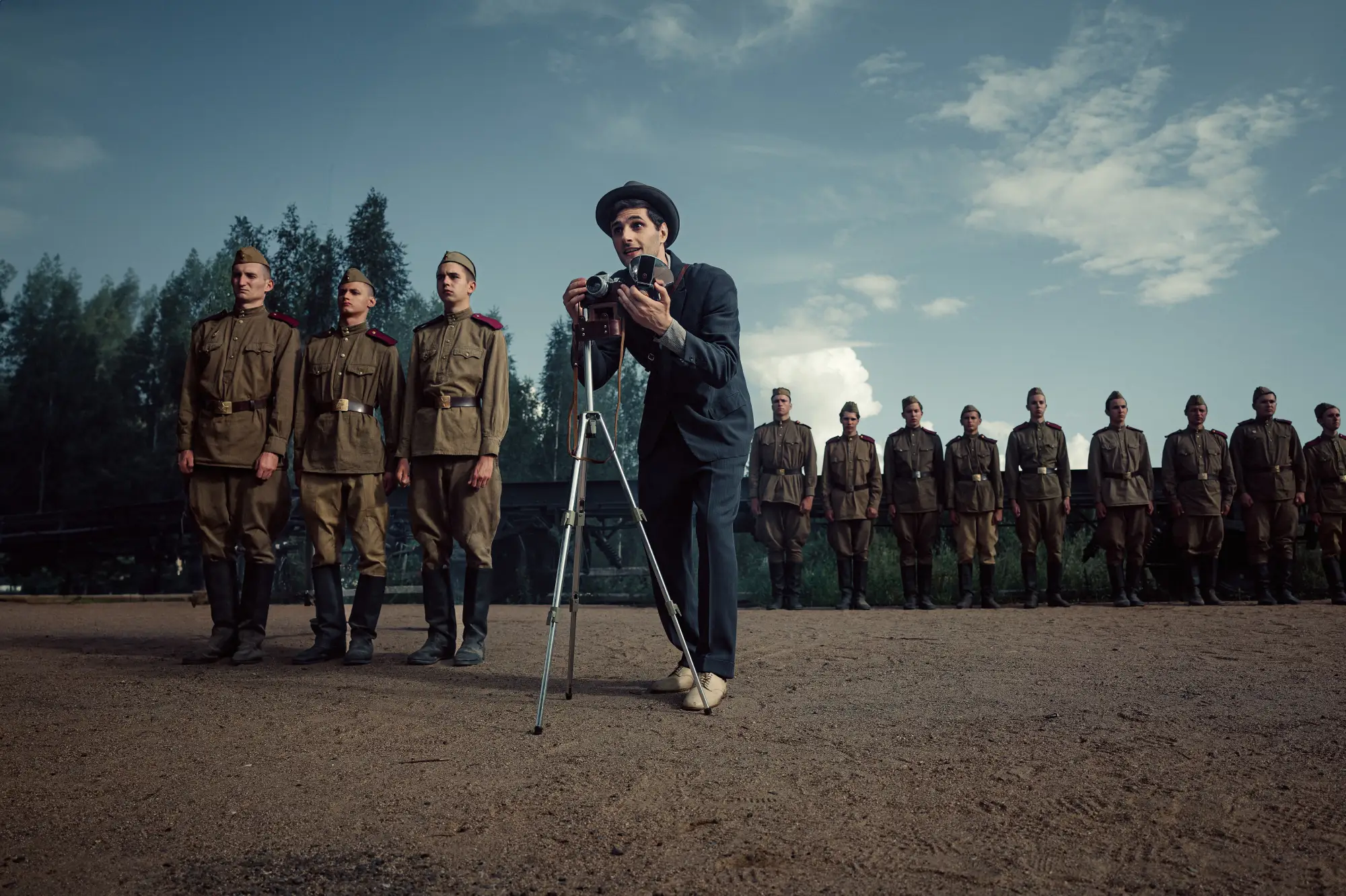 Подготовка к военным учениям (кадр из сериала «Полураспад»)